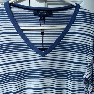 NWT Tommy Hilfiger Long sleeve striped sweater